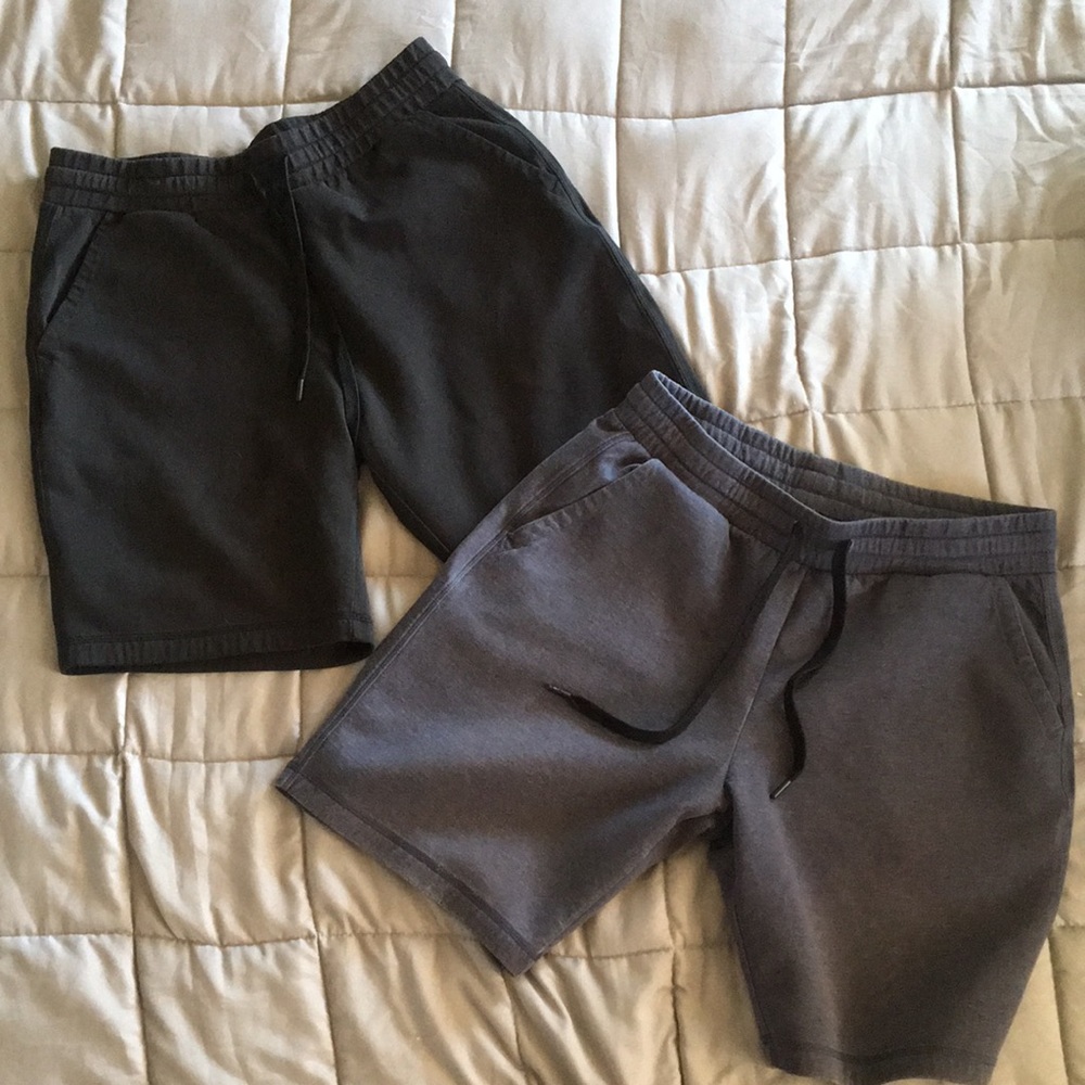 Bundle of EUC 32 degrees Cool Shorts Medium